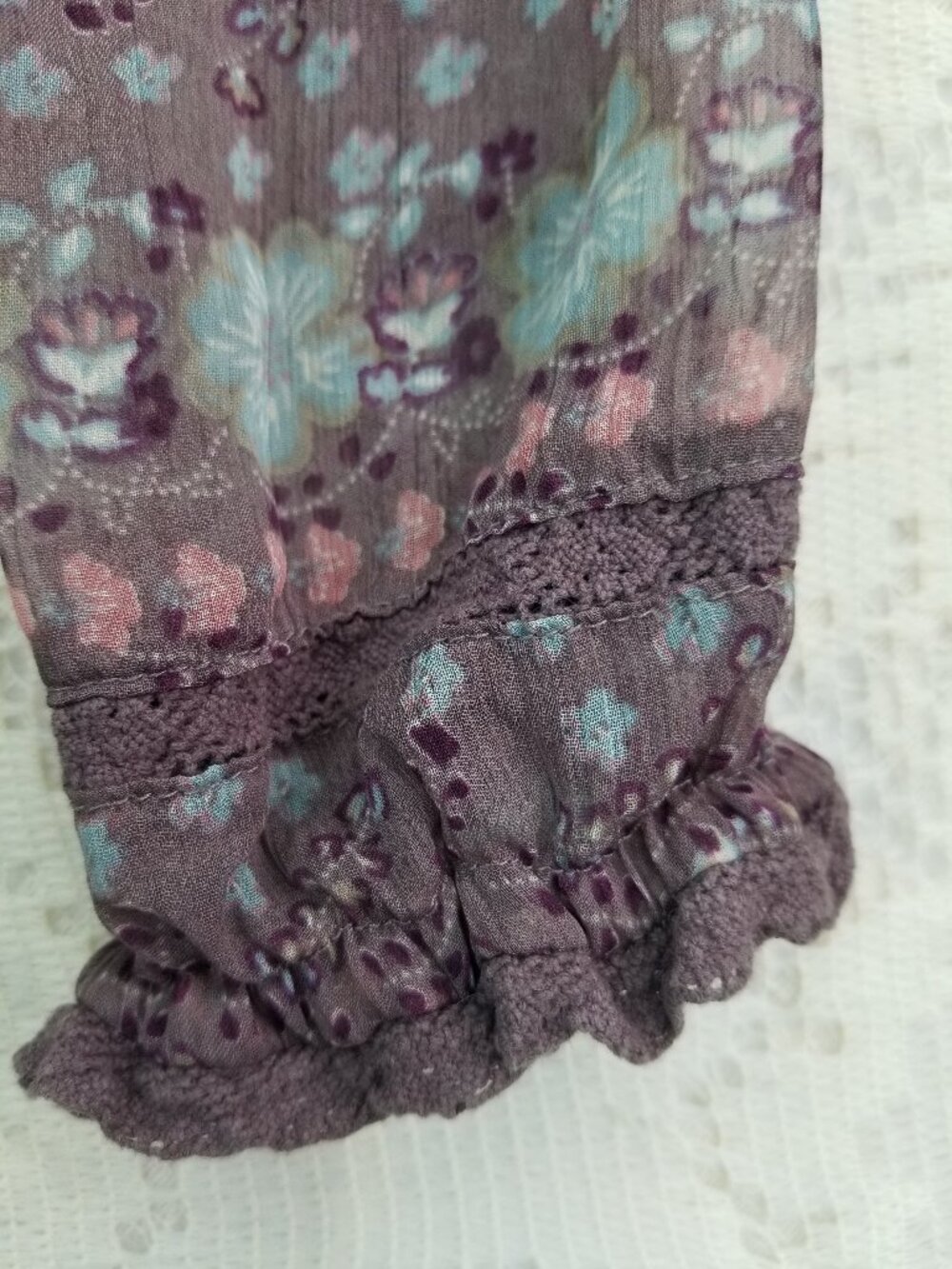 Decree Plum Floral Sheer Long Sleeve Peasant Blouse Large - Picture 5 of 9